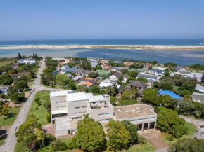 Manhattan Estates - Plettenberg Bay